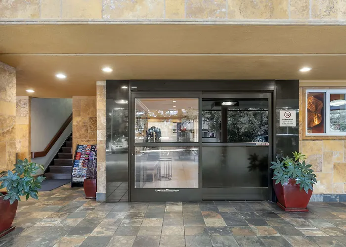 Best Western Plus Airport Plaza San Jose